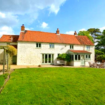 Elma Cottage