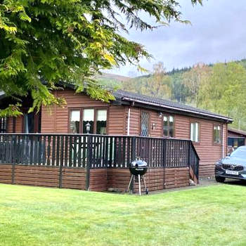 Cozy Cabin with Stunning Loch Lomond Views