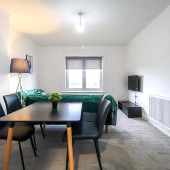 Leadenflower Apartment
