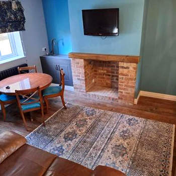 Cosy cottage near Alton Towers