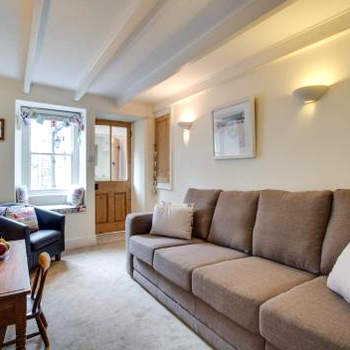 Shell Cottage 10 St Peters Street