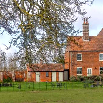 Ludham Hall Cottage