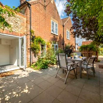 Ivy Cottage D