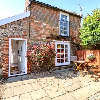 Admiral Cottage