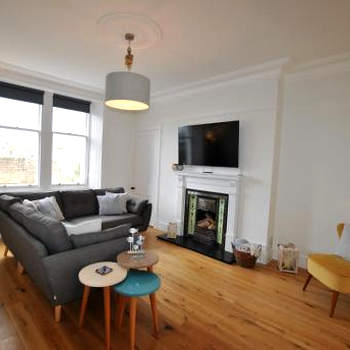 Creel Cottage- stylish cottage near the sea