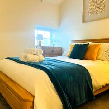 Charming Brecon Beacons Cottage with Parking