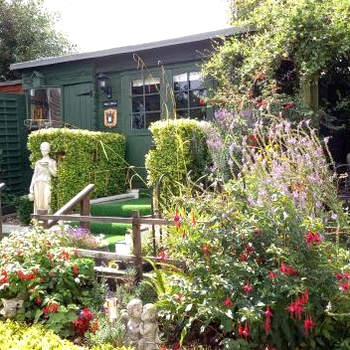 Forget-me-not Bungalow