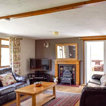 Captains Quarters - 16266