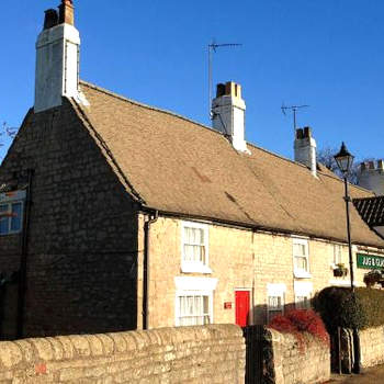 Jug And Glass Cottage