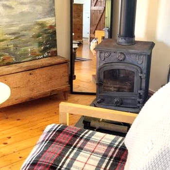 Cotswold Way town and country studio