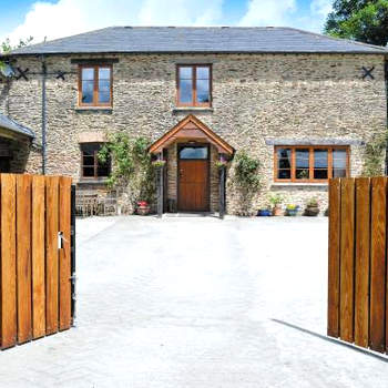 The Coach House - Exg