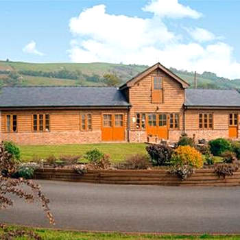 Cefn Colwyn Barn - 28198