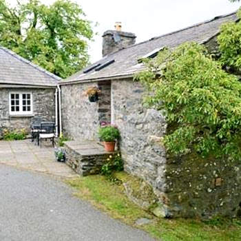 Rhydlanfair Cottage