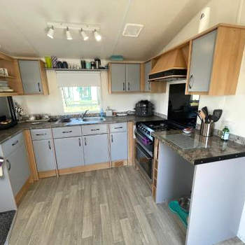 6 Rannoch, lovely holiday static caravan for dogs & their owners.