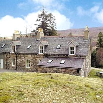 Mar House