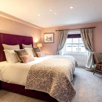 Royal View Apartments