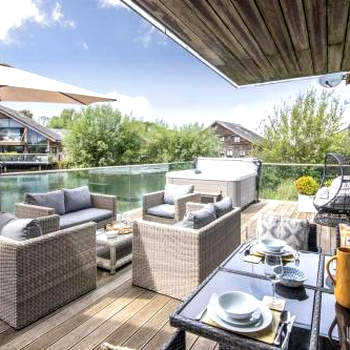 Waters Edge 15, Kingsholm P