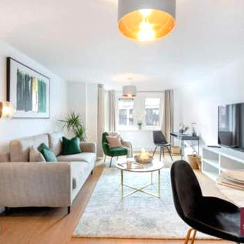 Kingston-upon-Thames - 2 Bed Flat