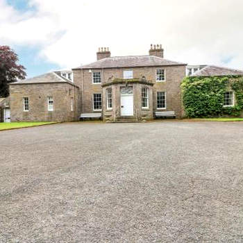 Glamis House