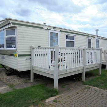 Seaview: The Crown:- 6 Berth, Central heated, Enclosed Veranda