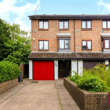 Isleworth - 4 Bed Modern House