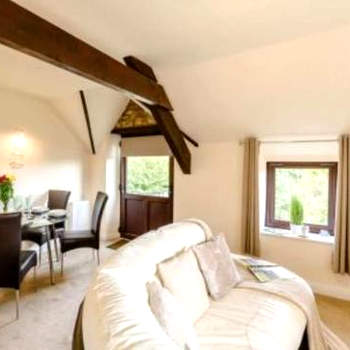 Goldfinch cottage