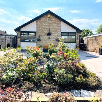 Luxury 4 Bedroom Holiday Home