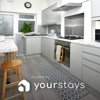 Book Frilsham House by YourStays, Your Ultimate Home Away From Home featuring 3 bedrooms and 2 bathrooms - Secure YourStays today!