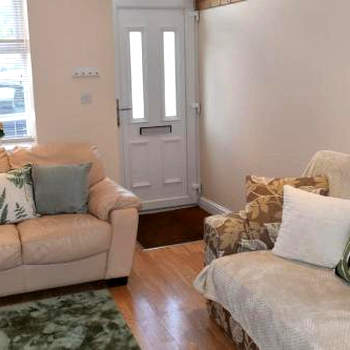 Hill View Cottage