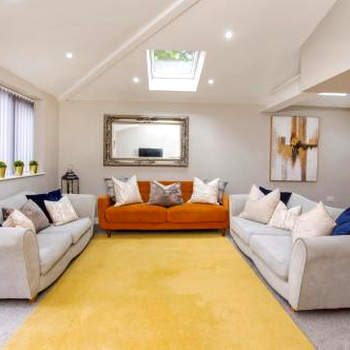 Hollis House York- 4 bedroom with free parking
