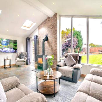Crynant Countryside Retreat