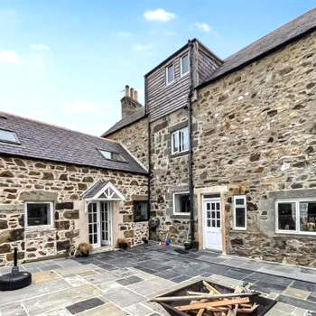 Staggart House