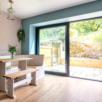 H2-Roof Top Garden-Free Parking-Sleeps 6