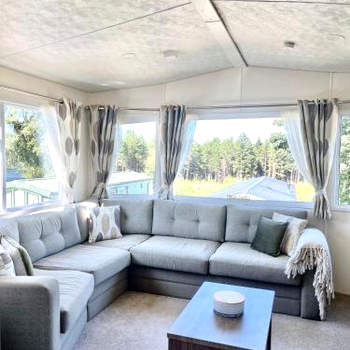 The Ascot by North Shacks
