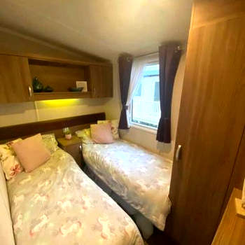 Tenby - Kiln Park caravan hire