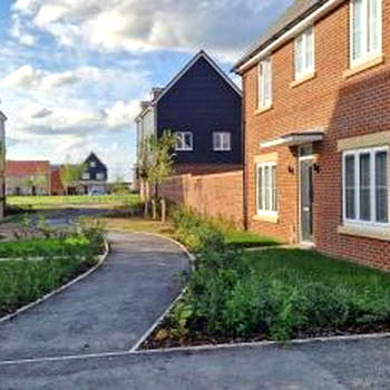 Brand new Entire 4-Bed House in Peterborough