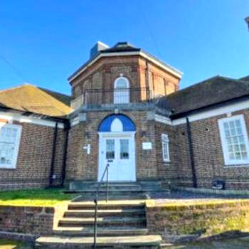 Rarefind C.19th Loft with balcony.NEC/BHX 10 mins.