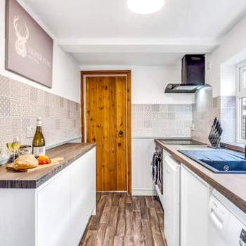 Silver Stag Properties, 3 BR Gem with 2 Baths