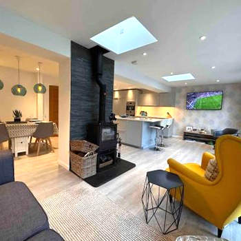 4 Bedroom Contemporary Home in Hereford