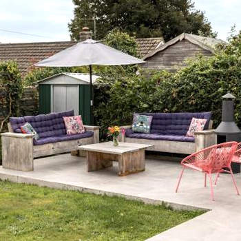 Stylish 2 bed pet-friendly coastal retreat