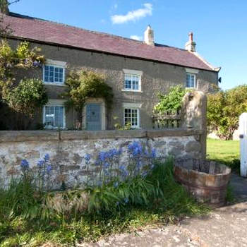 East Ayrlow Banks