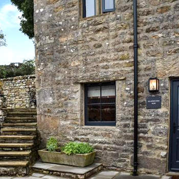 Balderstones Barn