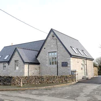 Ysgol Fach Little School