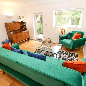 James' Place