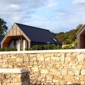 The Rocks - Luxury Glamping Resort