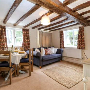 2 The Almshouses