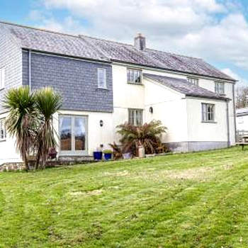 Trelawney Cottage - sleeps 8 - near Wadebridge