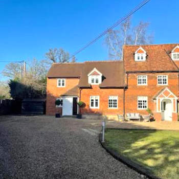 Mimosa Cottage