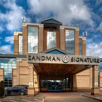 Sandman Signature London Gatwick Hotel