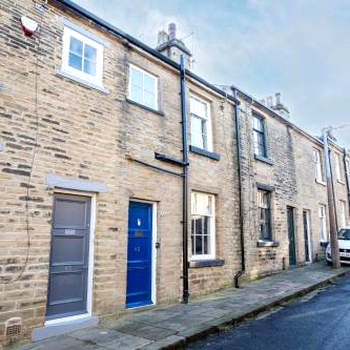 Cosy 2 bedroom Cottage in a World Heritage Village